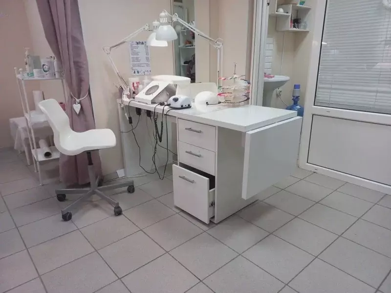 Наращивание ногтей в Архангельске